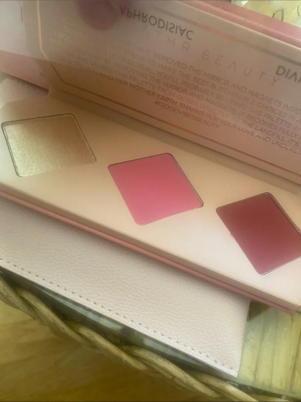 ATHR - Vegan Pink Crystal Cheek & Glow Blush Palette- never used